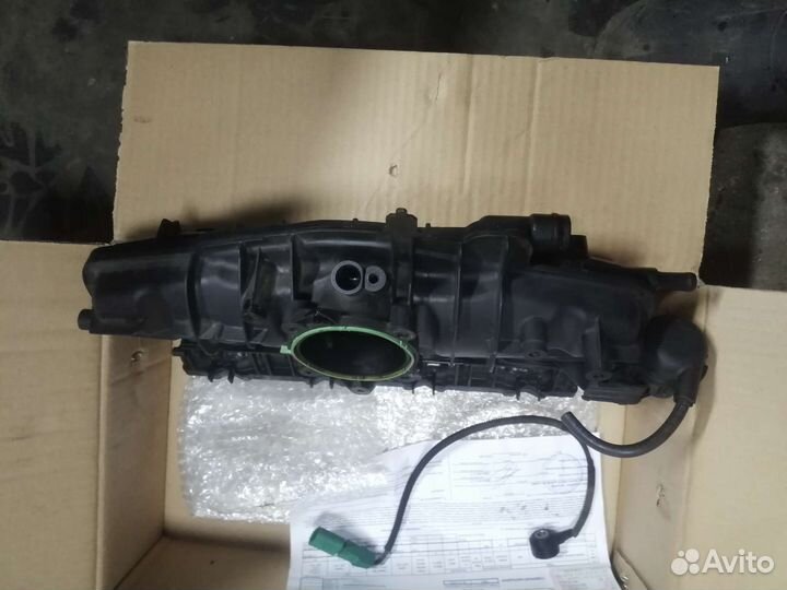 Впускной коллектор VAG