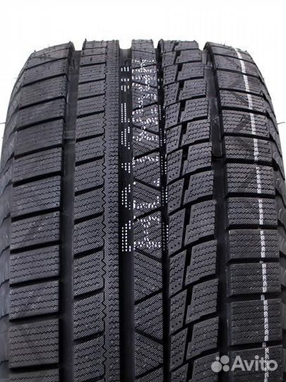 Tourador Winter Pro TSU2 235/45 R18 98V