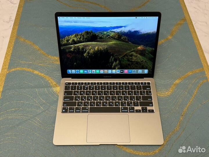 Apple MacBook Air M1 8/256, все отлично