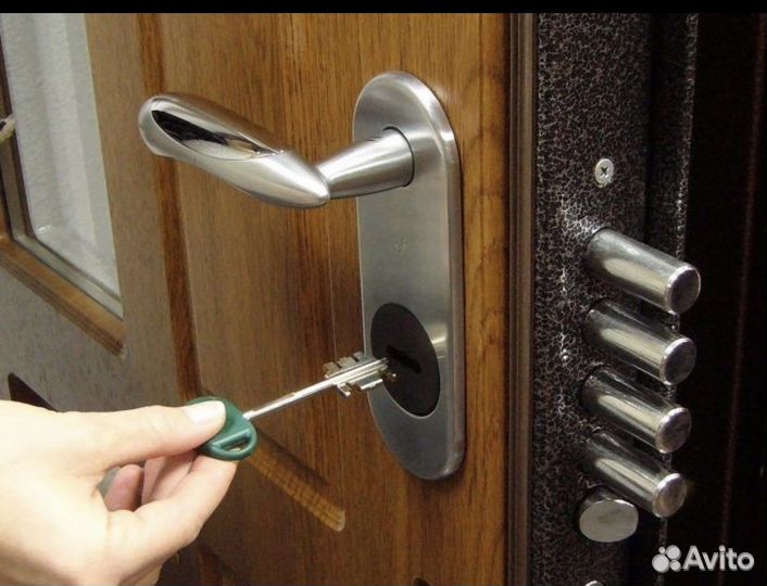 Вскрытие замков авто, квартир, сейфов