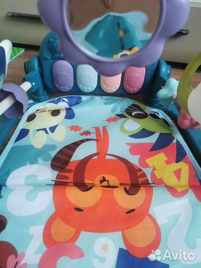 Развивающий коврик с пианино