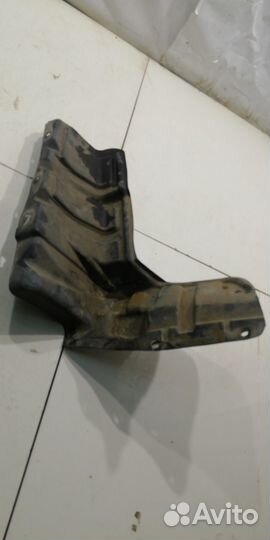 Накладка защиты двигателя(правая) (Changan CS35)