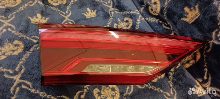 Фонарь левый внутренний Audi Q3 F3