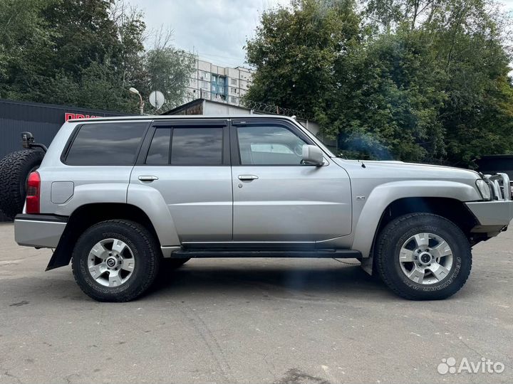 Nissan Patrol 3.0 AT, 2009, 235 000 км