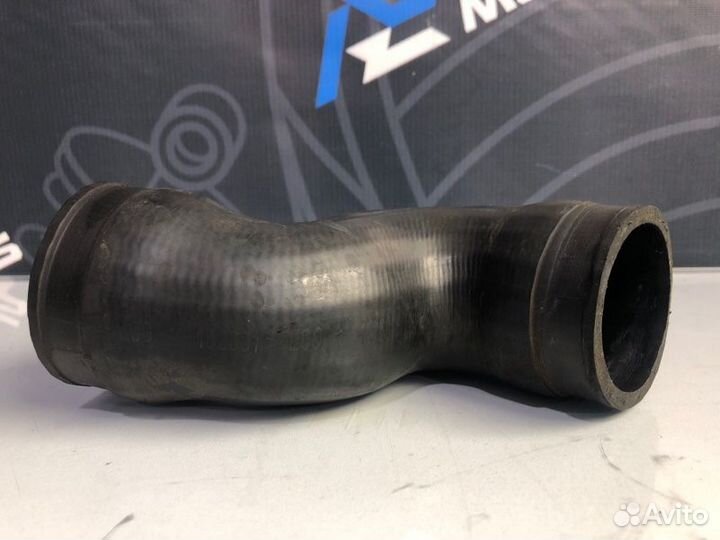 Патрубок интеркулера Audi Allroad C5 BES 2004