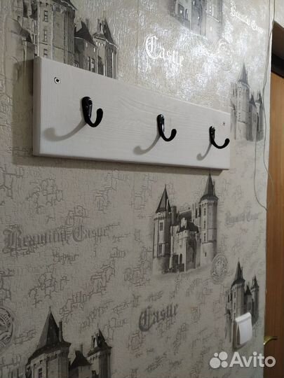 Вешалка ручной работы