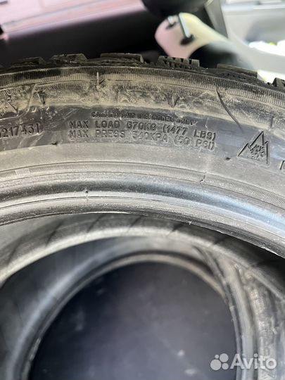 Michelin X-Ice North 4 225/45 R17