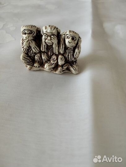 Статуэтки нэцкэ сувенирные