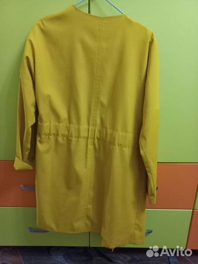 Плащ женский