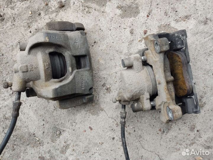 Суппорта передние Мондео 4