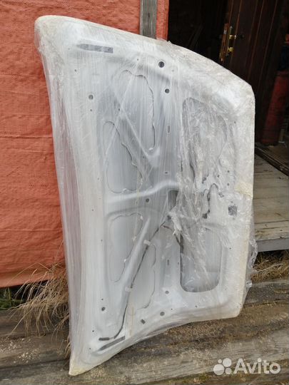 Крышка багажника Toyota camry30