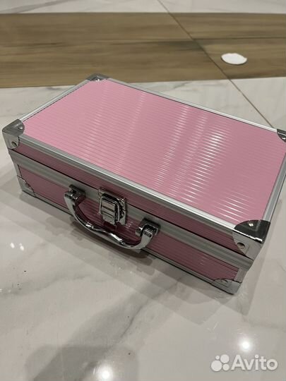 Кейс с косметикой