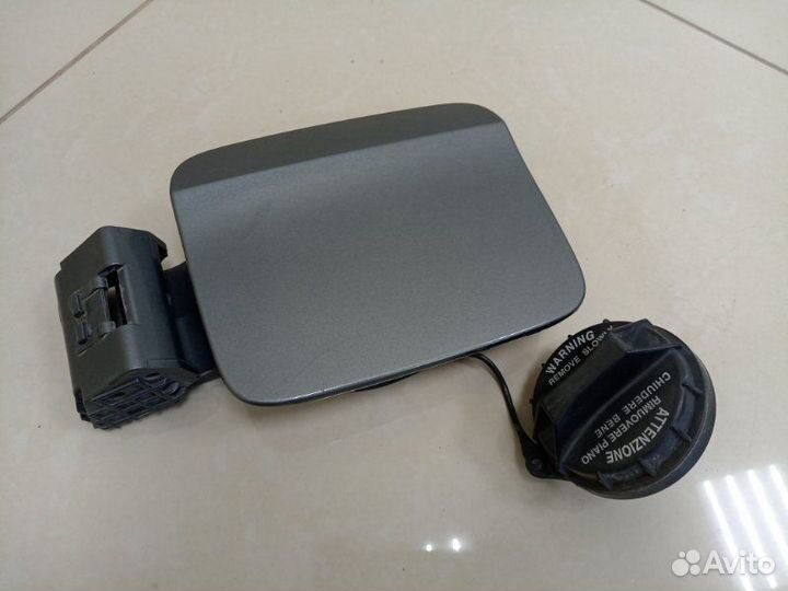 Лючок топливного бака Hyundai Sonata EF G4JP 2005