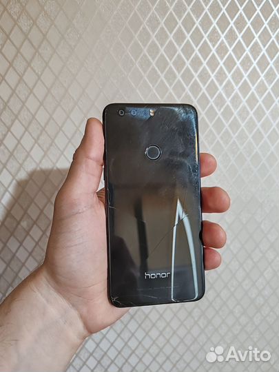 HONOR 8, 4/32 ГБ