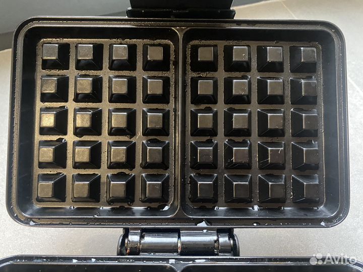 Электрическая вафельница