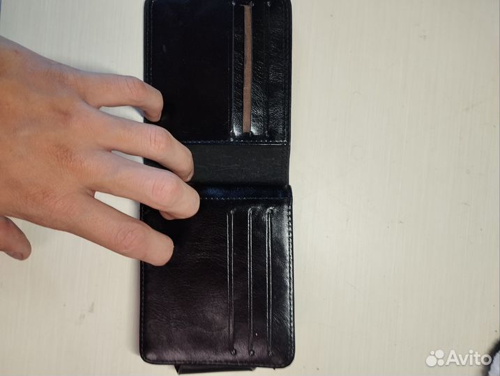 Кошелек мужской кожаный