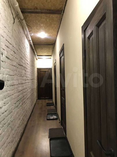 Комната 18 м² в 4-к., 2/5 эт.