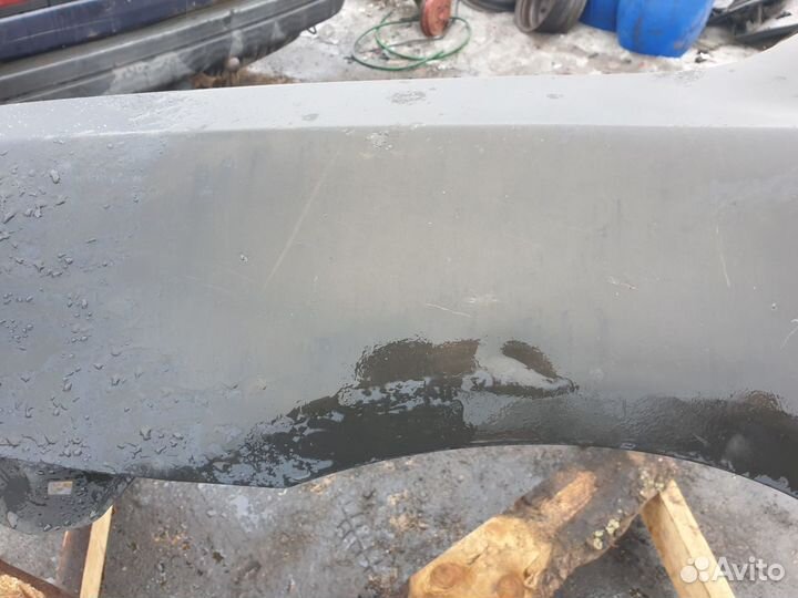 Крыло переднее левое Toyota Avensis 2 T250 Авенсис