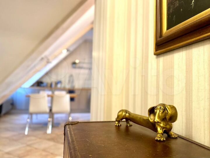 2-к. квартира, 65 м², 7/7 эт.