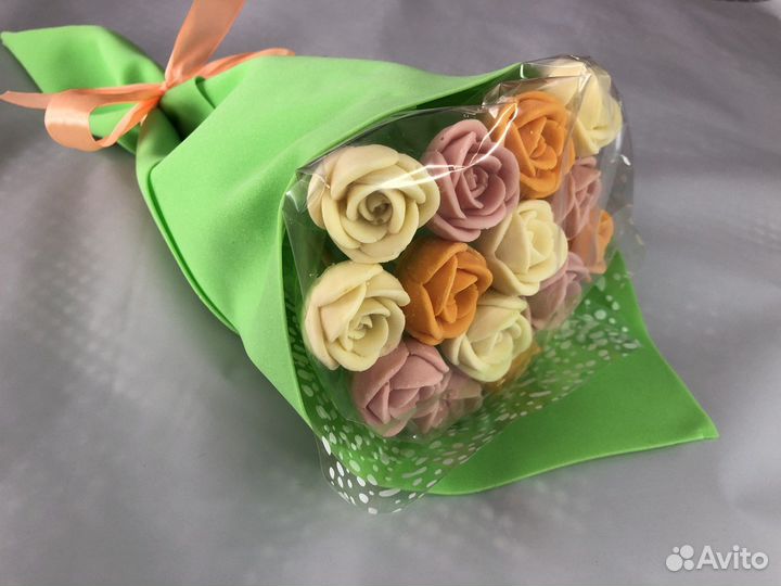 Букет из шоколадных цветов