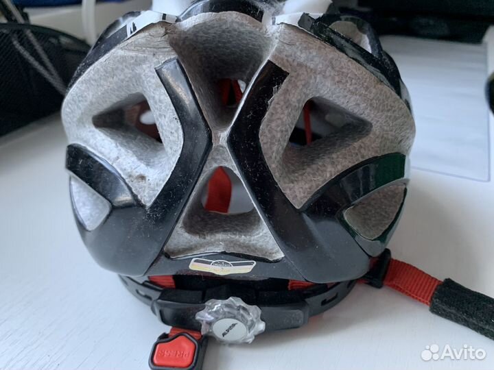 Детский велошлем Alpina