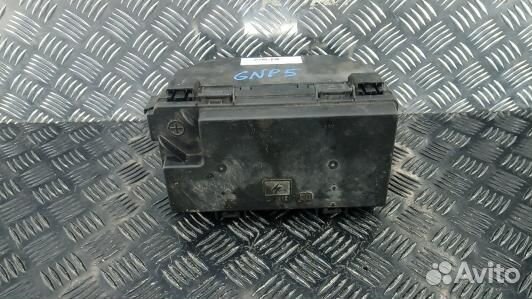 Блок предохранителей dodge journey (GNP05M102)