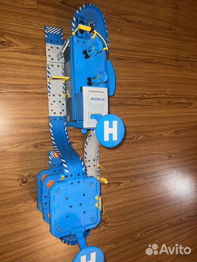 Трек полицейский