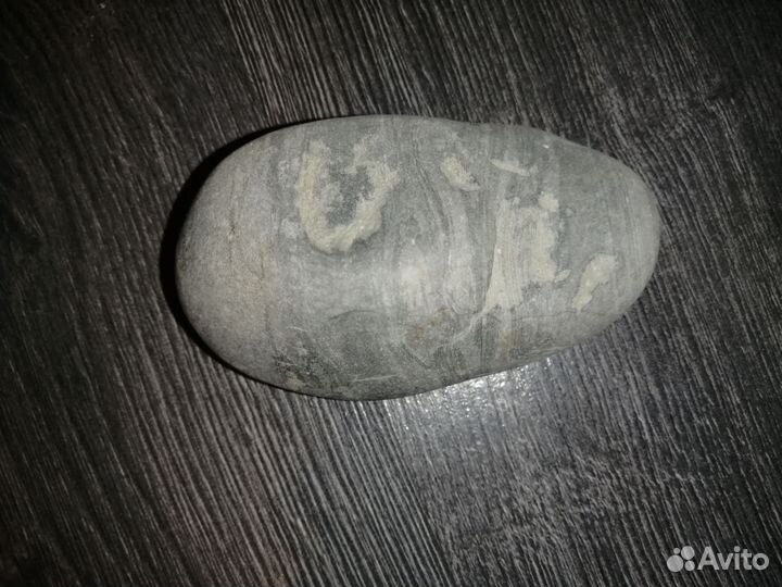 Морские камни с природными рисунками