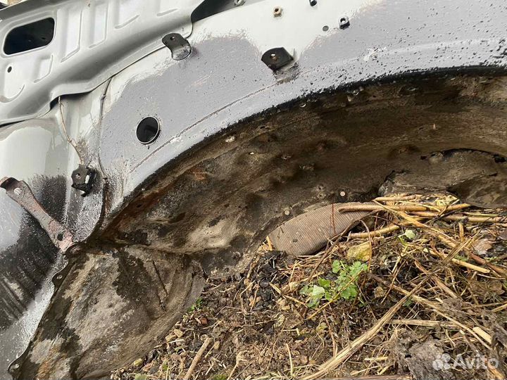 Лонжерон правый Toyota Land Cruiser 100 \ LX 470