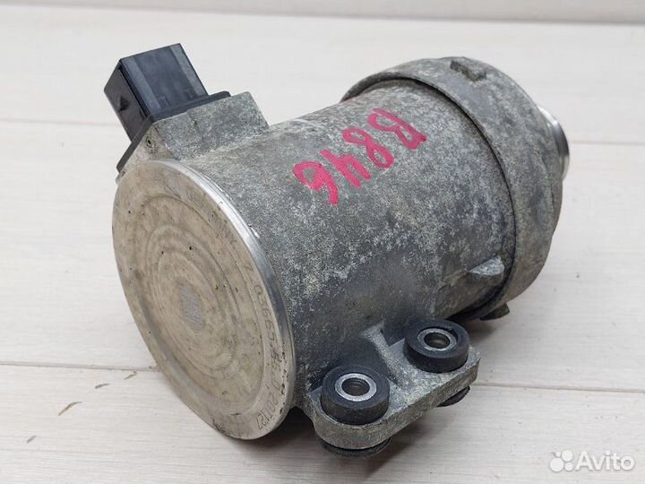 Помпа Bmw 5 - Series F10 N20 B20A 2012