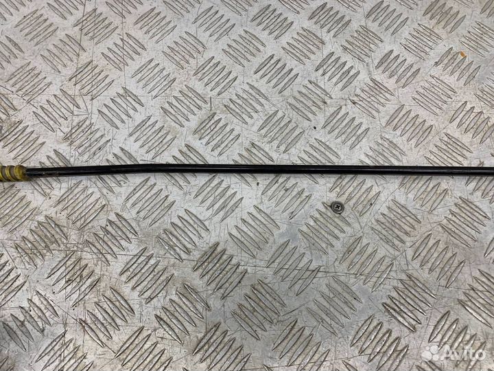 Б/У Держатель капота Volkswagen Polo 612 седан