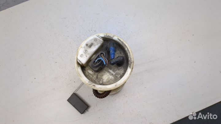 Насос топливный электрический Volkswagen Polo