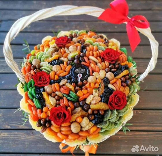 Съедобный букет / Подарочная корзина в Краснодаре