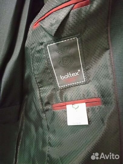 Школьный костюм для мальчика 134 новый