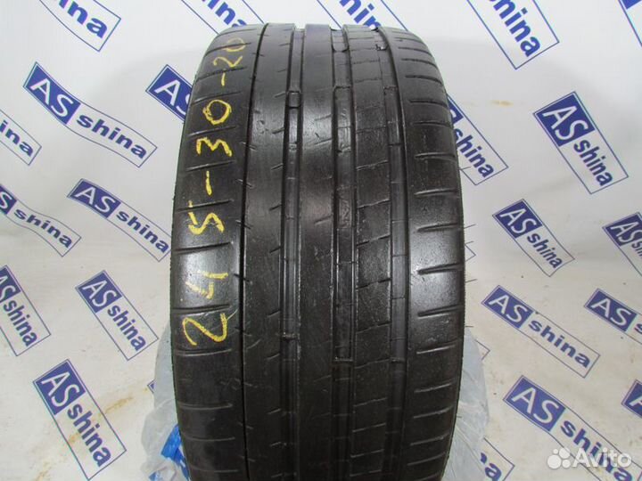 Michelin Pilot Super Sport 245/30 R20 88R