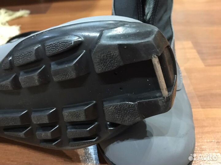 Лыжные ботинки 44 размер