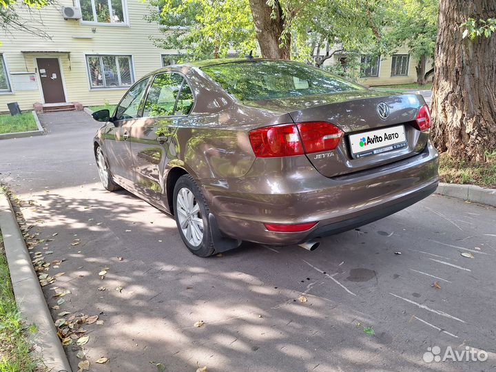 Volkswagen Jetta 1.6 AT, 2012, 184 000 км