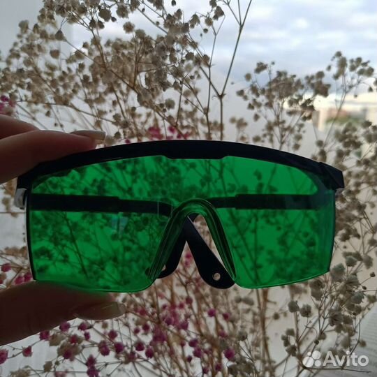 Солнцезащитные очки