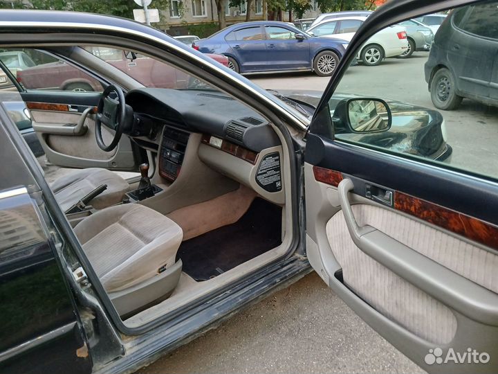 Audi A6 2.6 МТ, 1994, 328 000 км