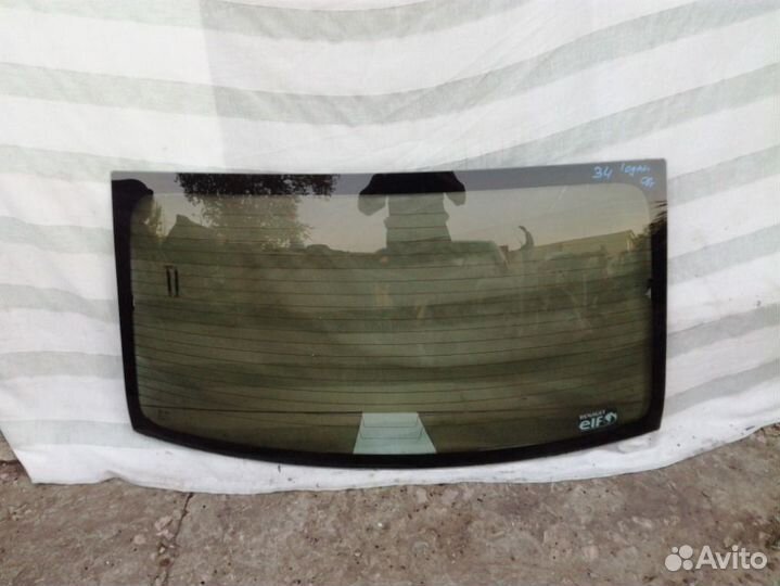 Стекло заднее Renault Logan 1 1.4 K7J 2009