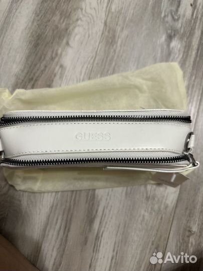 Сумка кросс боди guess