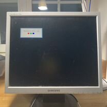 Монитор samsung SyncMaster 720n