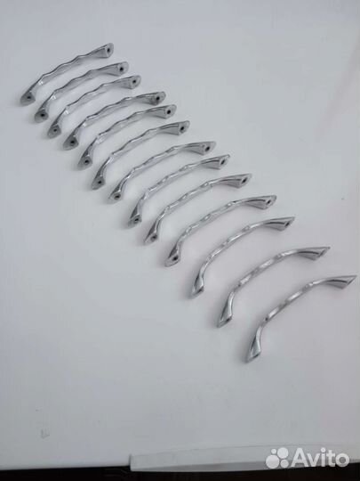 Мебельные ручки