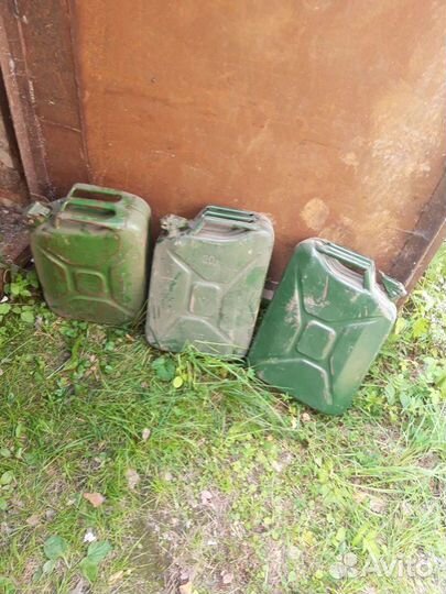 Канистра металлическая 20л