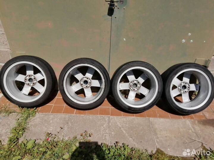 Продаются диски WV R18 passat В6, 7, сс Daytona
