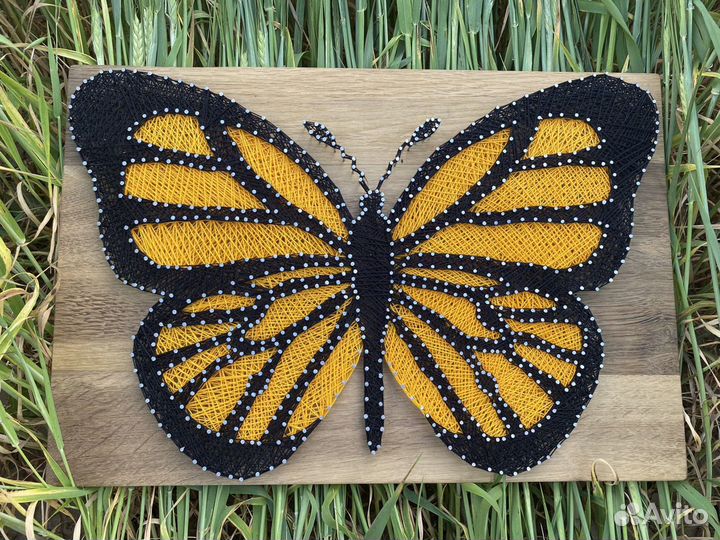 Бабочка. Картина из ниток. Картина стринг - арт