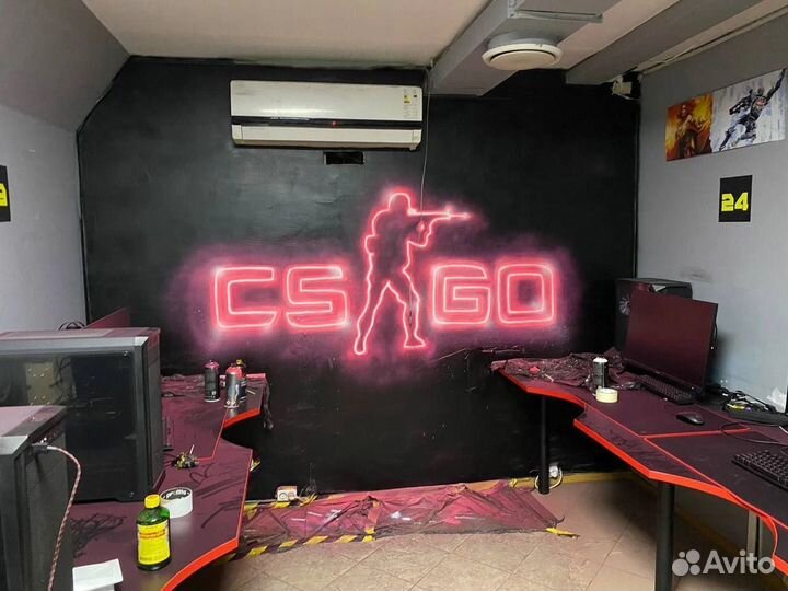 Графити, Рисунки на стенах, художник