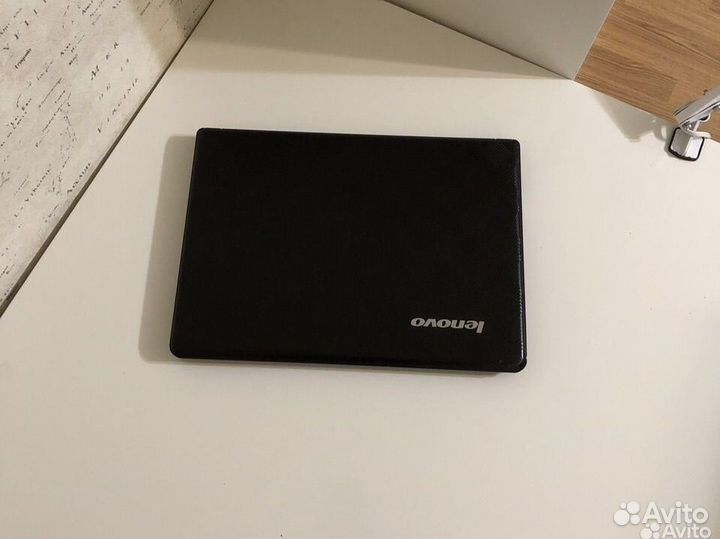Ноутбук lenovo