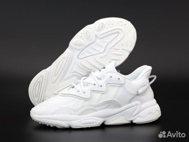 Adidas Ozweego белые