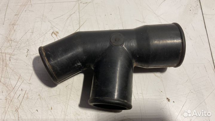 Фланец (тройник) системы охлаждения UAZ Patriot